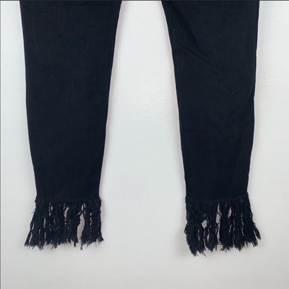 BLANK NYC REVOLVE Mid Rise Black Fringe Raw Hem Skinny Straight Denim Jeans 27 - Picture 8 of 8